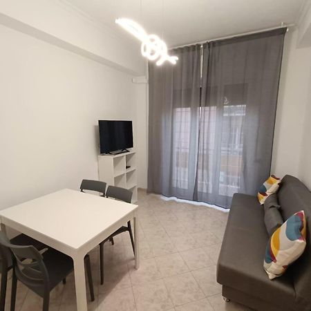 Tia Tourist Apartment רומא מראה חיצוני תמונה