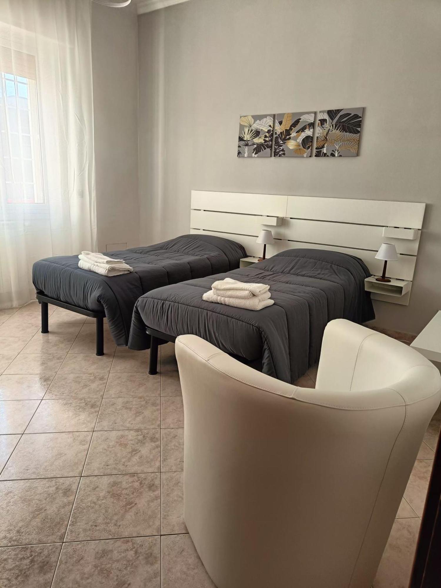 Tia Tourist Apartment רומא מראה חיצוני תמונה